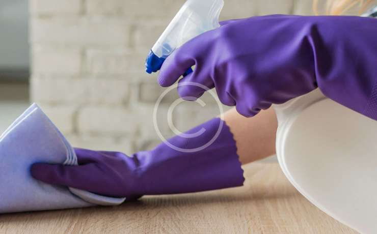 Upholstery and polish service